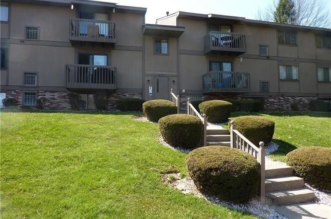 Foto principal - 2457 Brook Ledge Rd