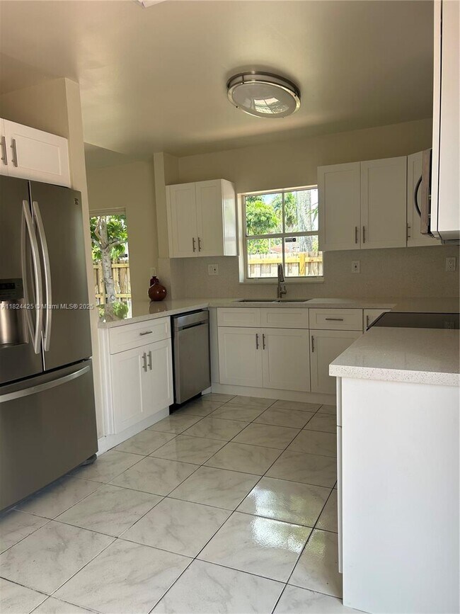 Foto del edificio - 1107 NW 132nd Ct