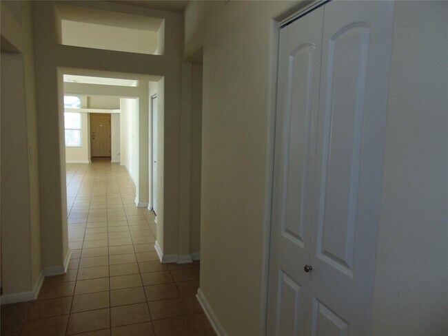 Foto del edificio - 1076 Sanders