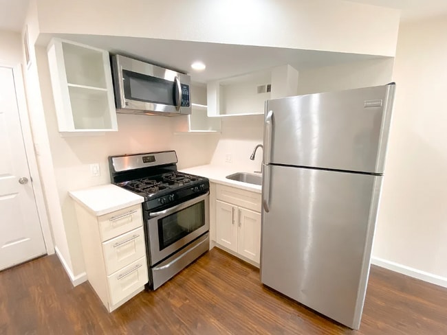 Foto del edificio - 29 Rockford Ave