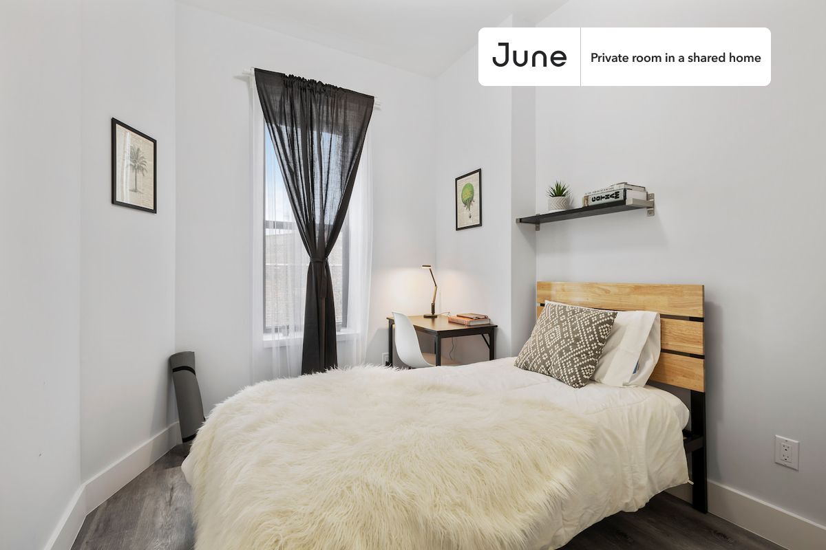 Room in Shared 5.0 bed/2.5 bath home - Room in Shared 5.0 bed/2.5 bath home