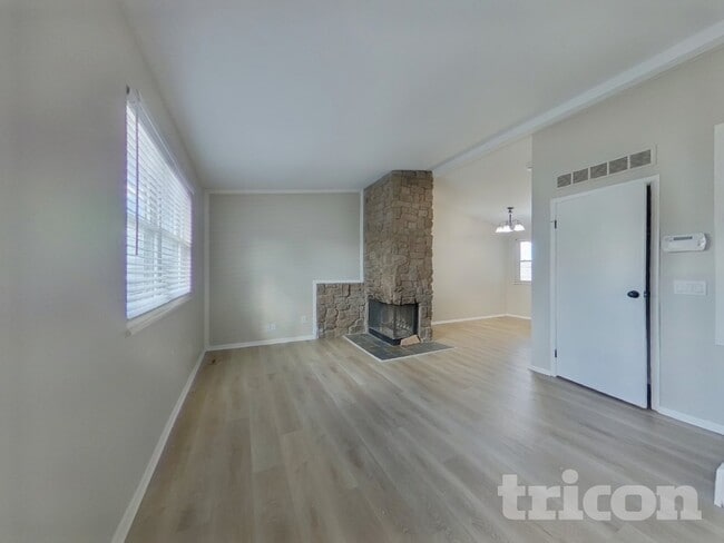 Building Photo - 3974 S Richfield St