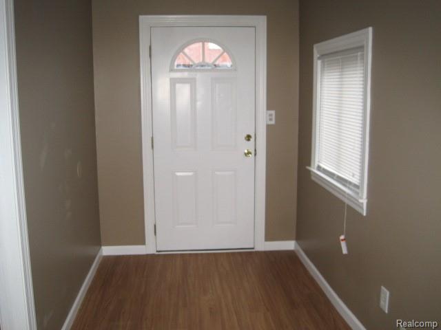 Building Photo - 23416 Easterling Ave