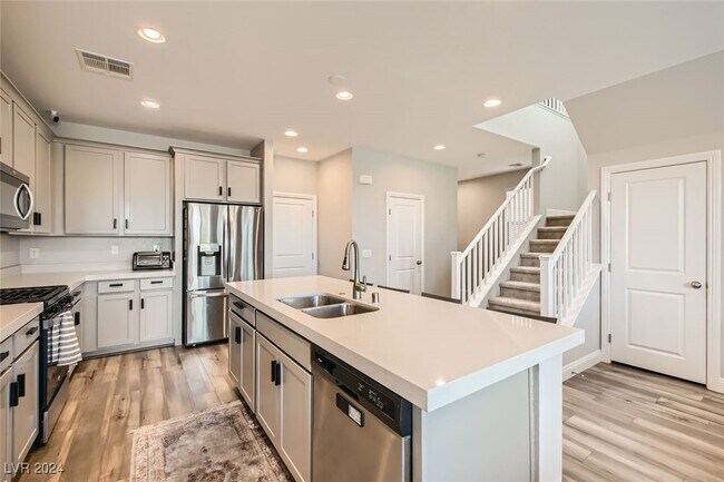 Building Photo - 1361 Cactus Bud Pl