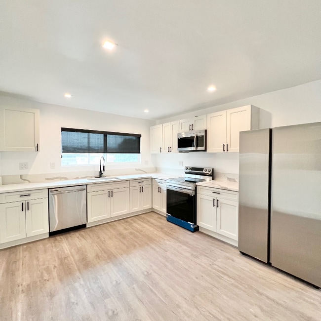 Foto del edificio - 701 N Hill Pl