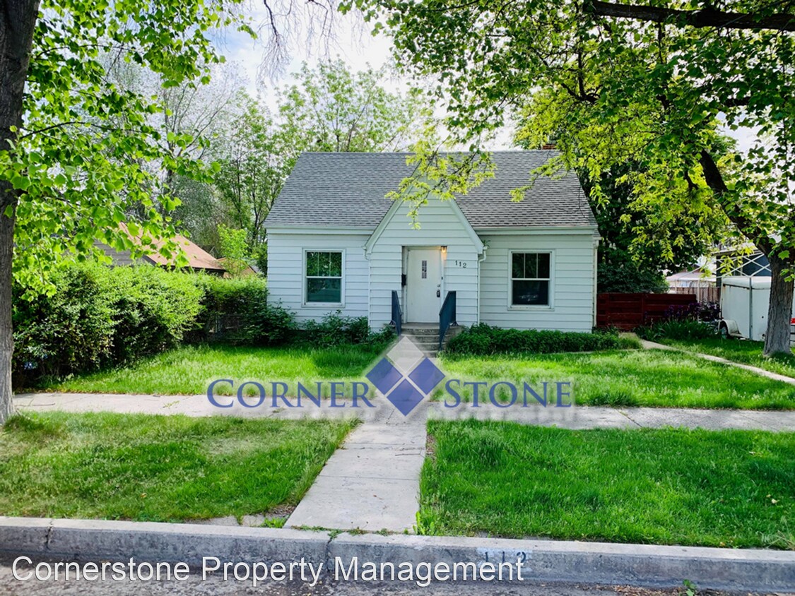 Primary Photo - 5 br, 2 bath House - 112 S Juniper St