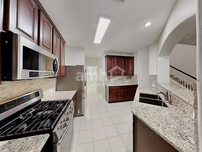 Building Photo - 25504 Oakhurst Trails Ct