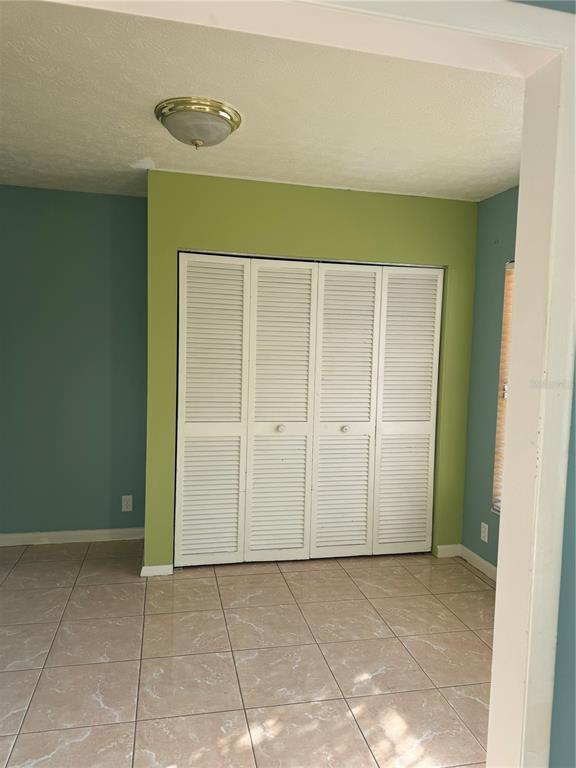 Foto del edificio - 2223 Village Ct