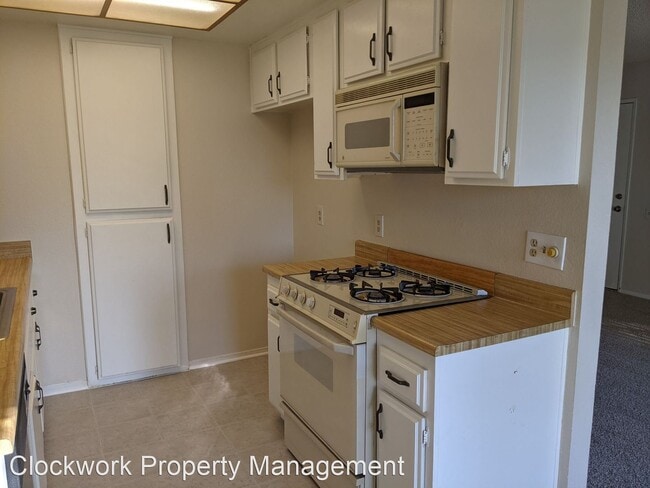 Building Photo - 3 br, 2 bath House - 20288 Clear River Ln