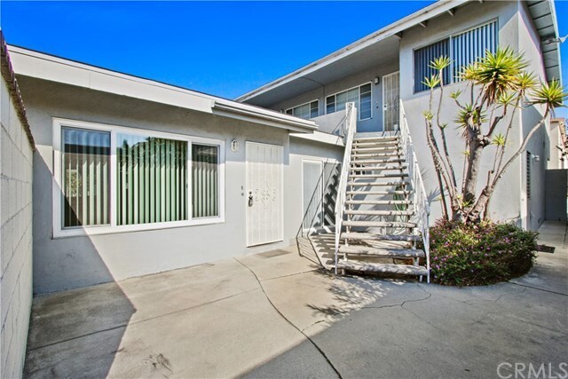 Foto del edificio - 21020 Donora Ave