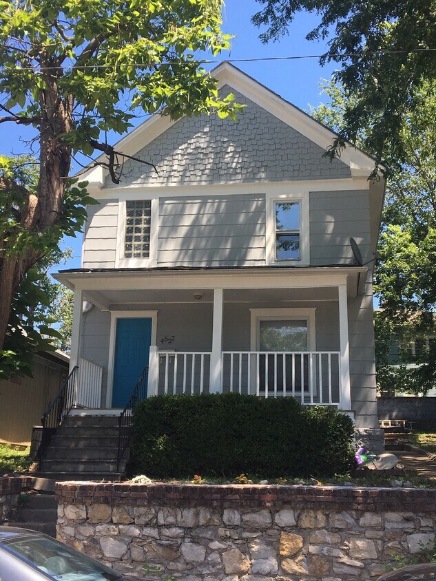 Primary Photo - 4527 Genessee St