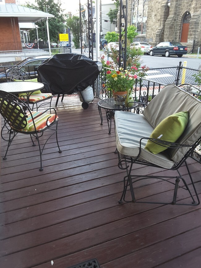 4356 Manayunk Ave, Philadelphia, PA 19128 Townhome Rentals in