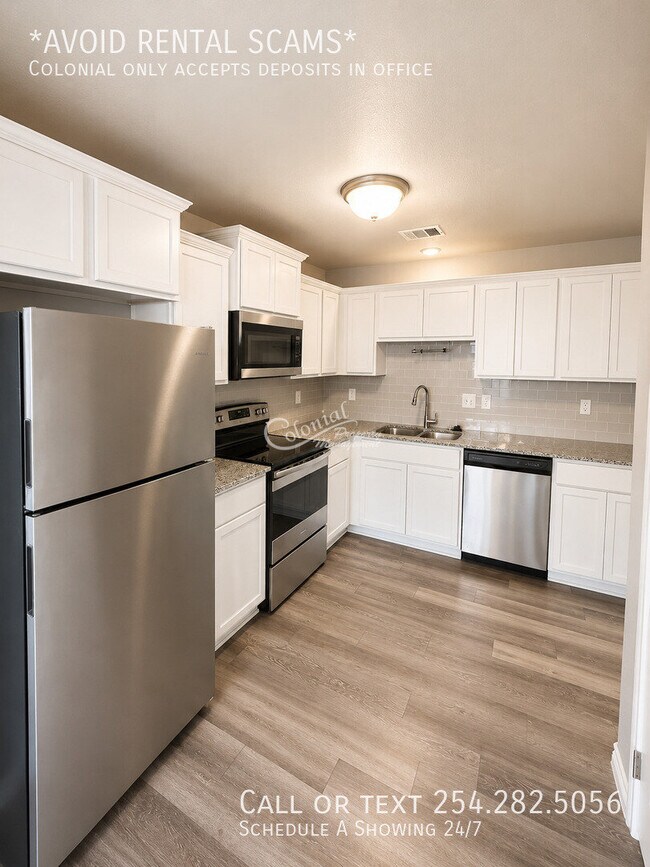 Building Photo - 2327 Duntov Dr