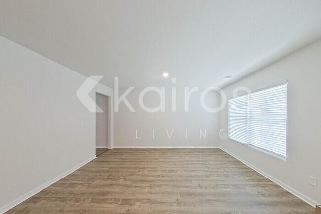 Building Photo - 354 Common Reed Dr