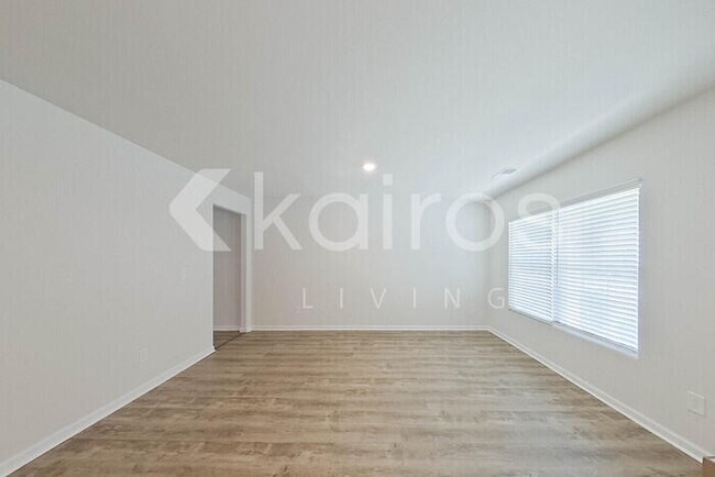 Foto del edificio - 354 Common Reed Dr