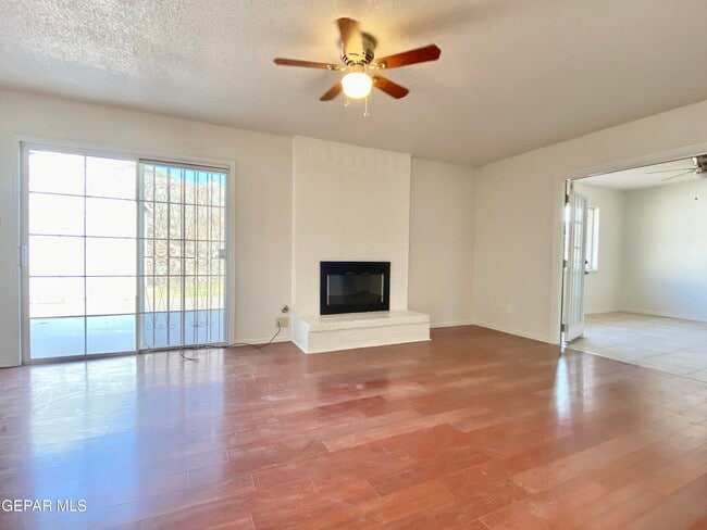 Foto del edificio - 308 Cabaret Dr