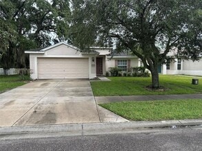 Building Photo - 14757 Wake Robin Dr