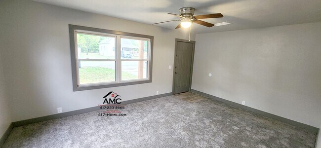 Foto del edificio - 304 E Cofield St