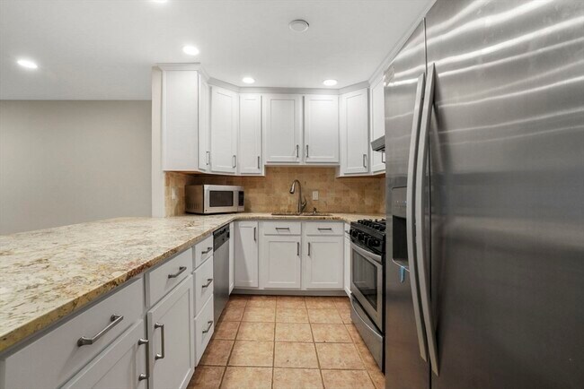 Foto del edificio - 73 Rutland St