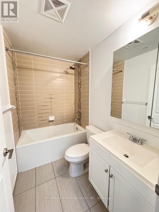 Building Photo - 55 Oneida Crescent