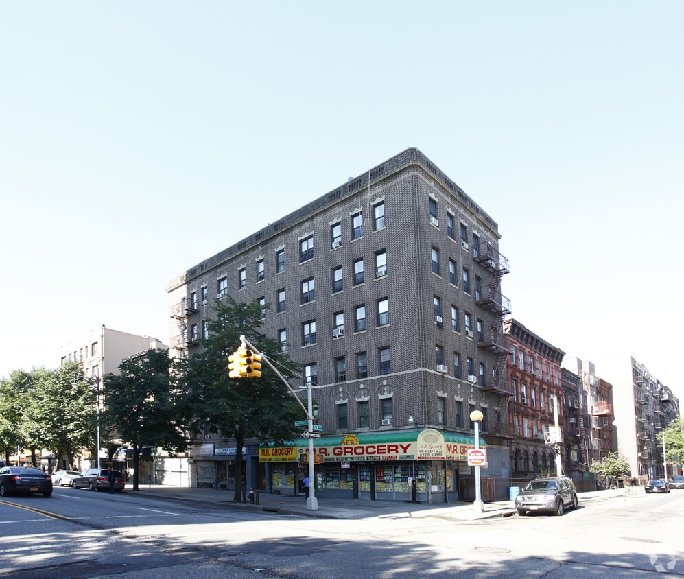 Primary Photo - 340 Roebling St