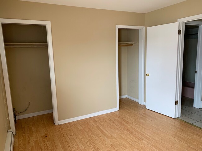 Building Photo - 37 N King Arthur Ct