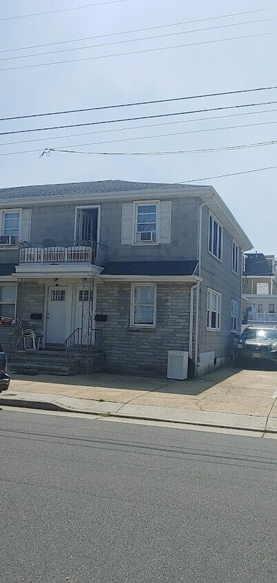 Primary Photo - 9601 Ventnor Ave