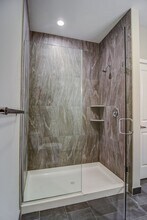 Interior Photo - Centurion Elizabeth