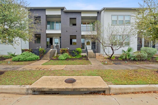 Foto del edificio - 4211 Berkman Dr