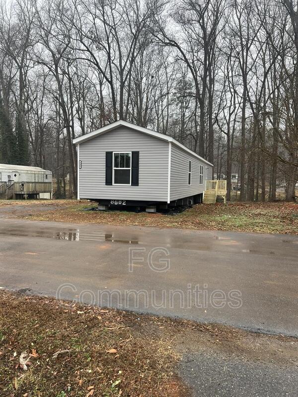 Building Photo - 206 Wedowee Ln