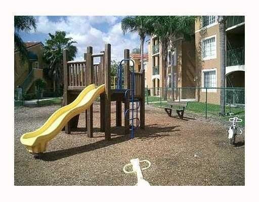 Foto principal - 2163 Renaissance Blvd