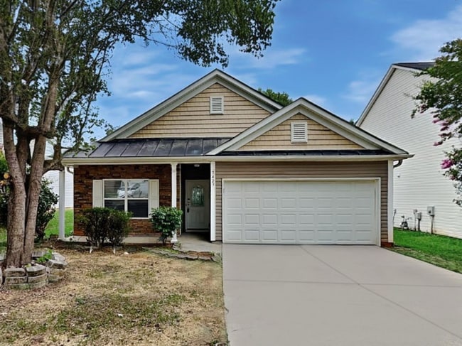 Building Photo - 7423Mary Mary Jo Helms Dr
