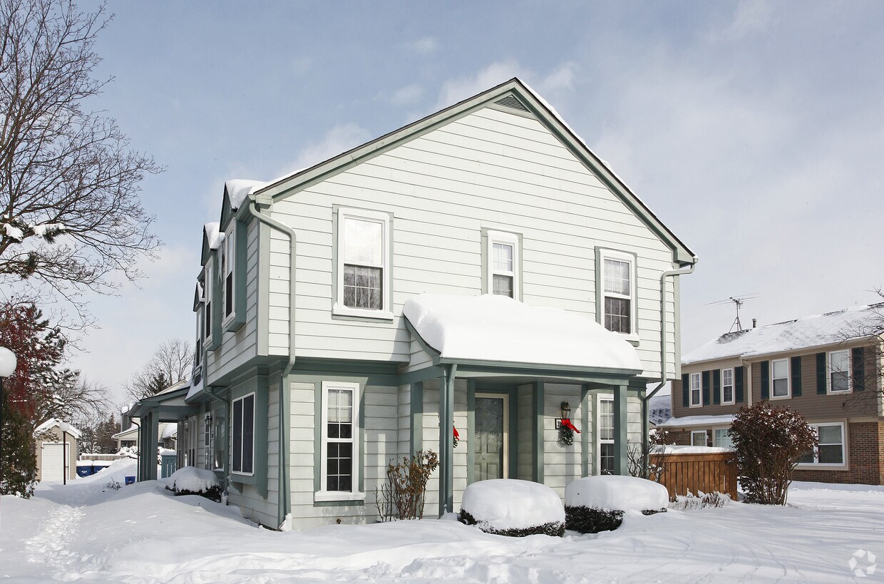Commons Condos Apartments in Ann Arbor, MI