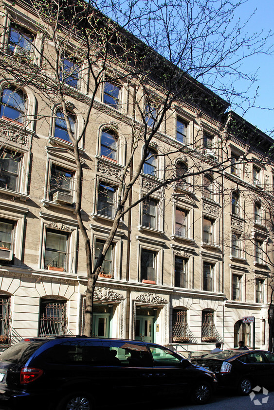 Building Photo - Co-op