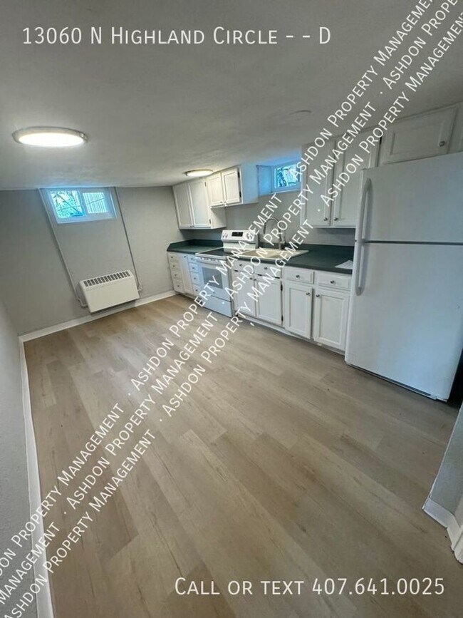 Building Photo - 13060 N Highland Cir