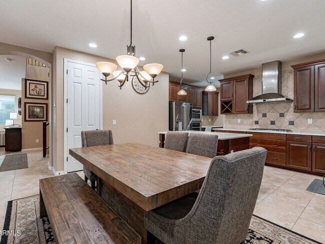 Foto del edificio - 4 Bedroom Single Family Home in Chandler