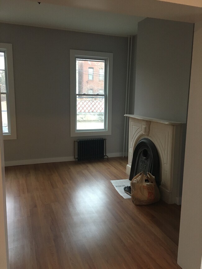 Foto del edificio - 3080 42nd St