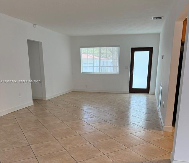 Foto del edificio - 753 Navarre Ave