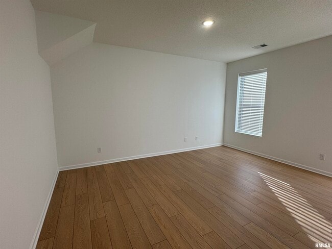 Building Photo - 5888 Butterfield Ct