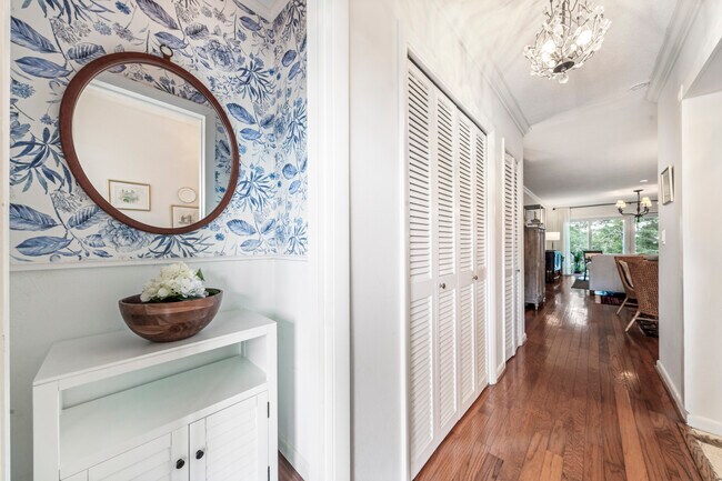 Foto del edificio - 1200 SW 12th Ct