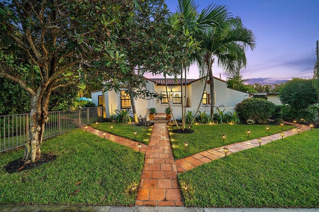 Foto del edificio - 400 33rd St