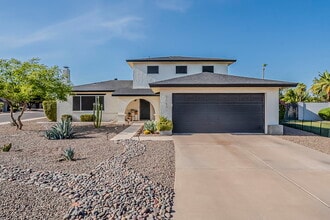 Building Photo - 2163 S Las Flores