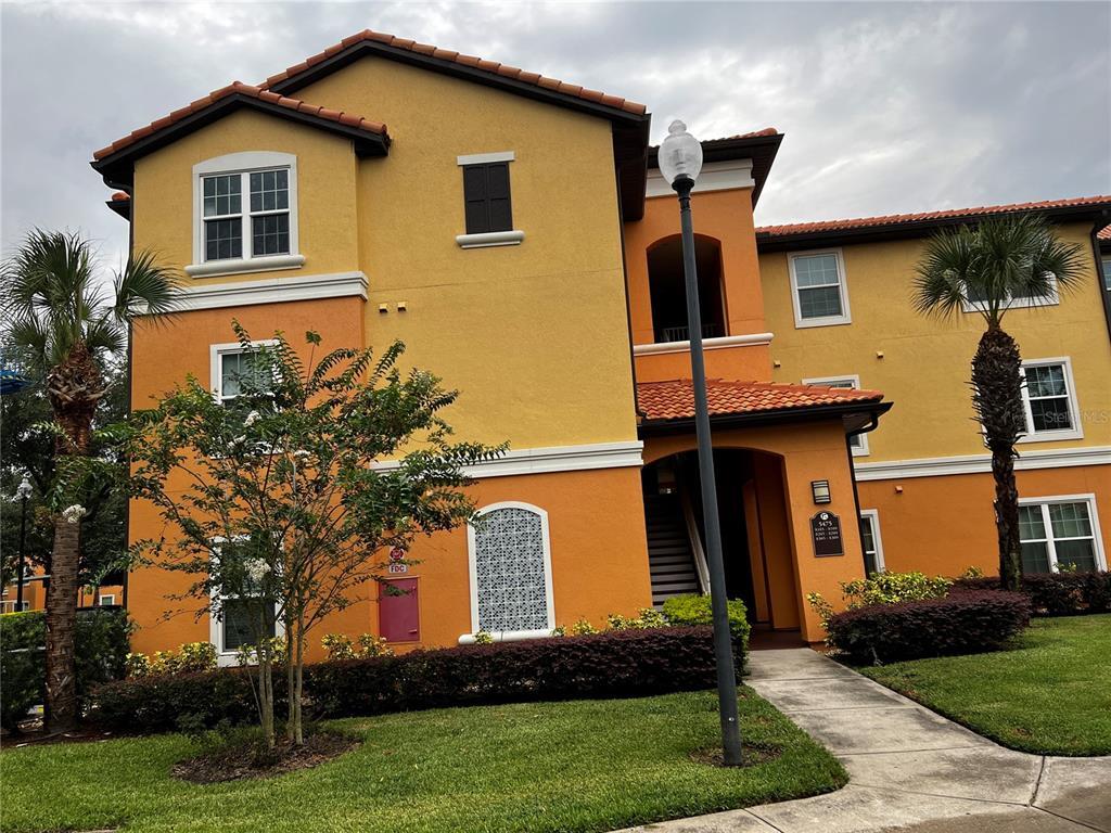 Foto principal - 5463 Vineland Rd