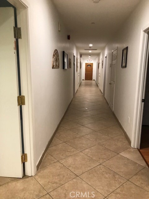 Foto del edificio - 5935 Wilbur Ave