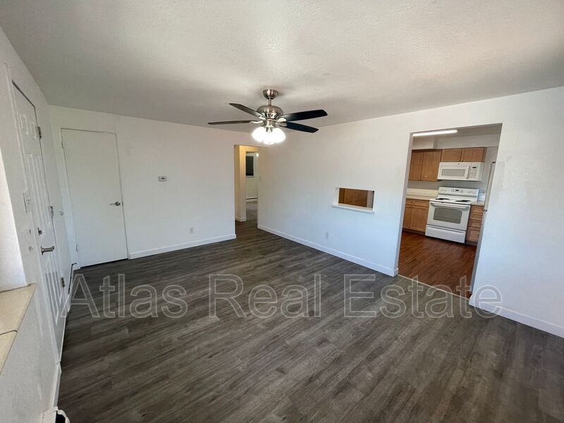 Primary Photo - 8716 W 54th Pl