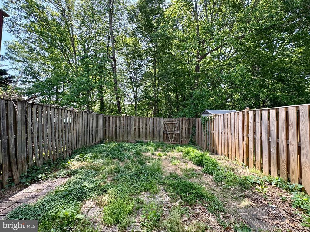 Primary Photo - 8064 Steeple Chase Ct