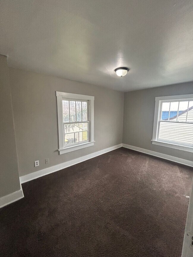 Foto del edificio - 2725 Reed St