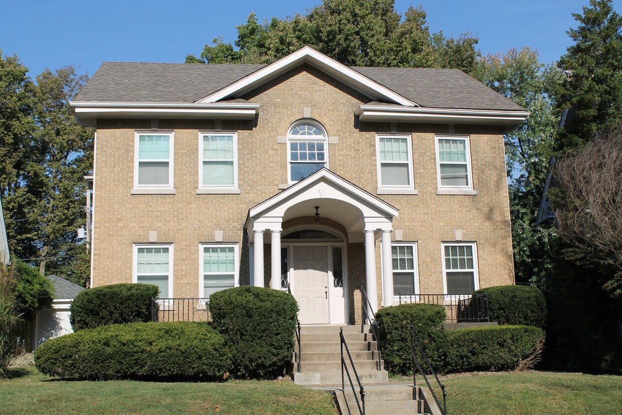 Primary Photo - 2023 Grasmere Dr