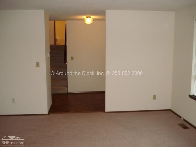 Building Photo - 3812 Northshore Blvd NE
