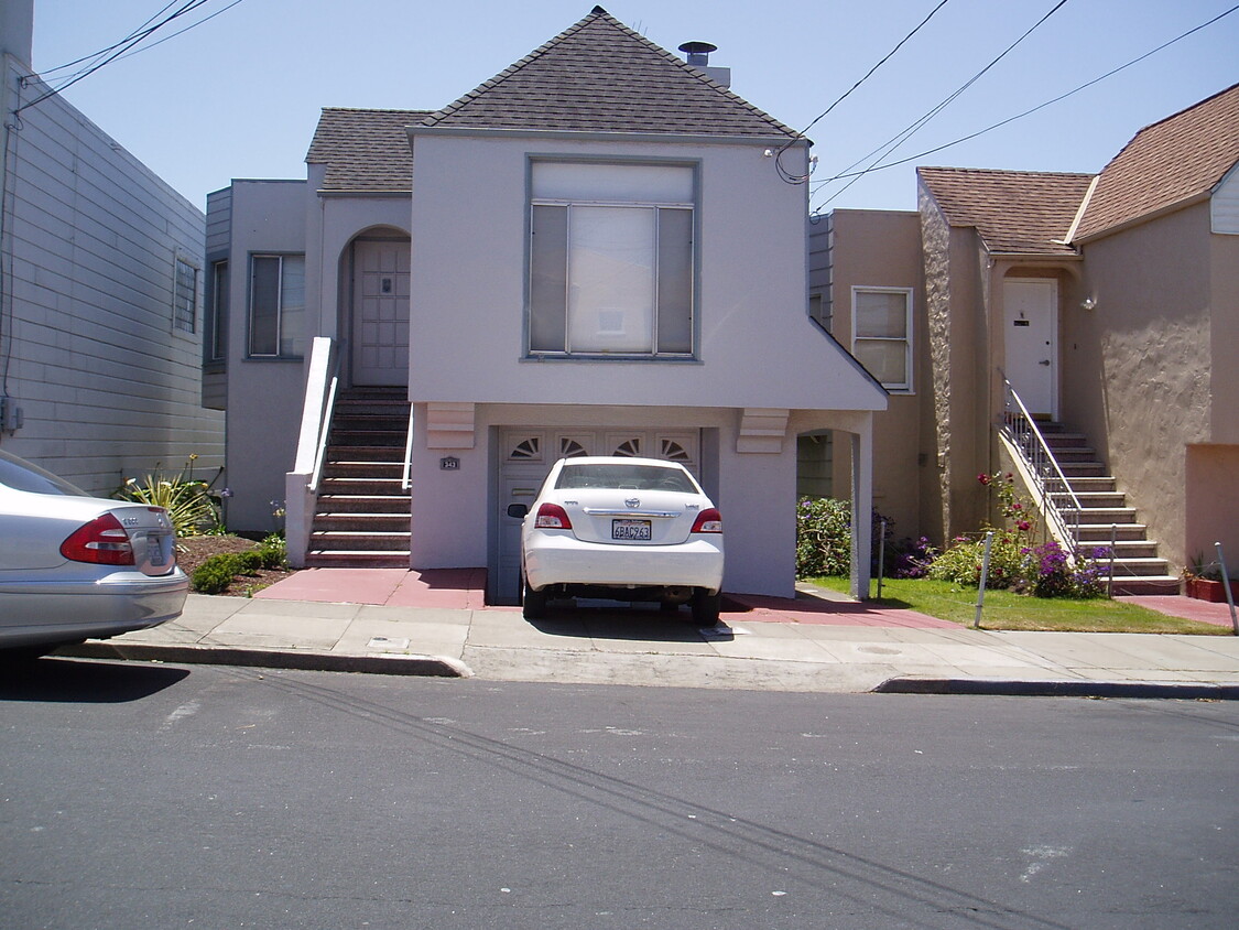 Primary Photo - 343 Citrus Ave